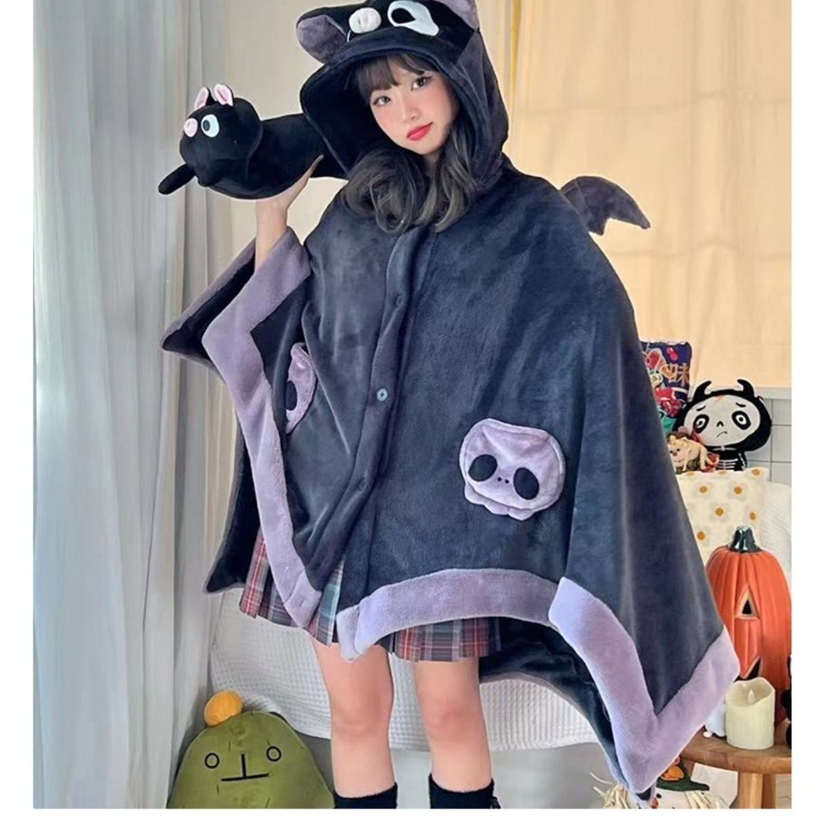 コウモリ着ぐるみブランケット|ふわもこ連帽ルームウェアマント