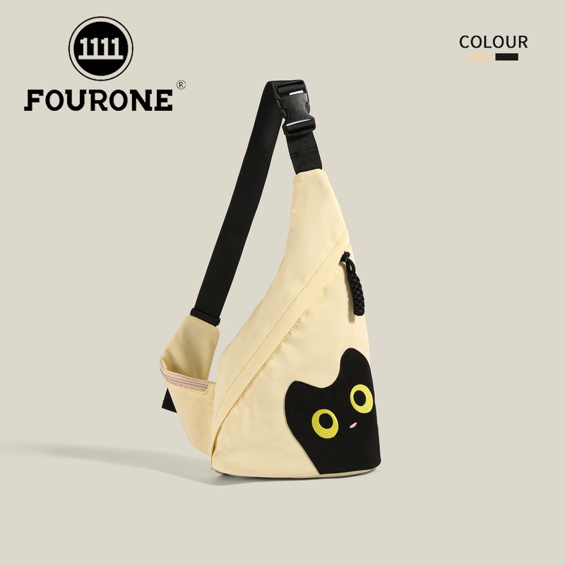Sporty crossbody cat print bag | Lightweight and spacious design