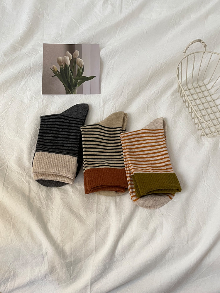 韓国風ヴィンテージ配色ソックス|綿素材の中筒靴下・通学にも◎