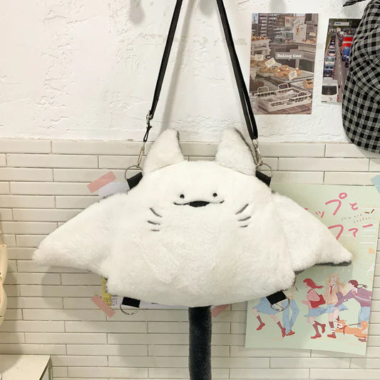 Nyankira新作: 話題のエイぬいぐるみバッグが大人気！ふわもこ×日系デザインの癒し系ショルダー