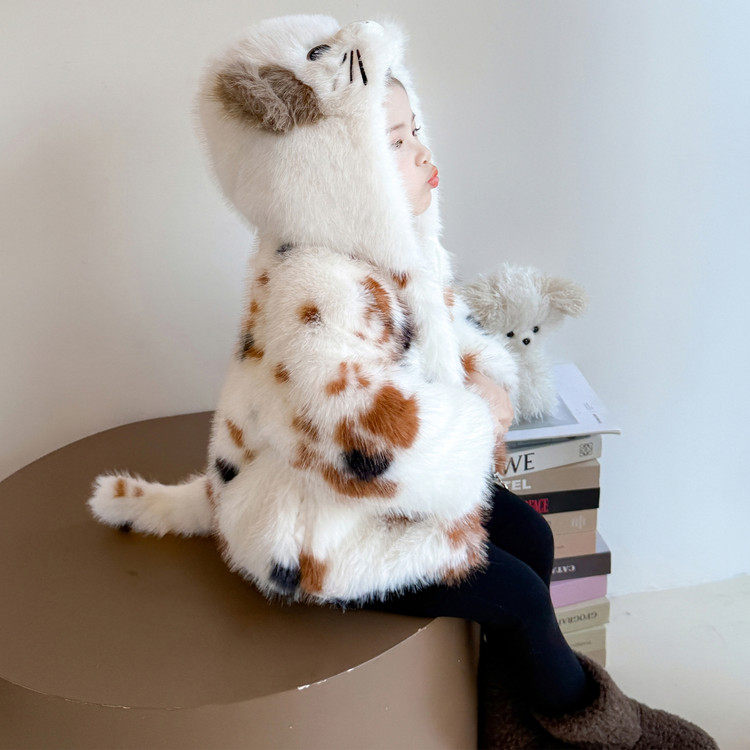【愛され子猫】もこもこフェイクファーの厚手ベビーコート