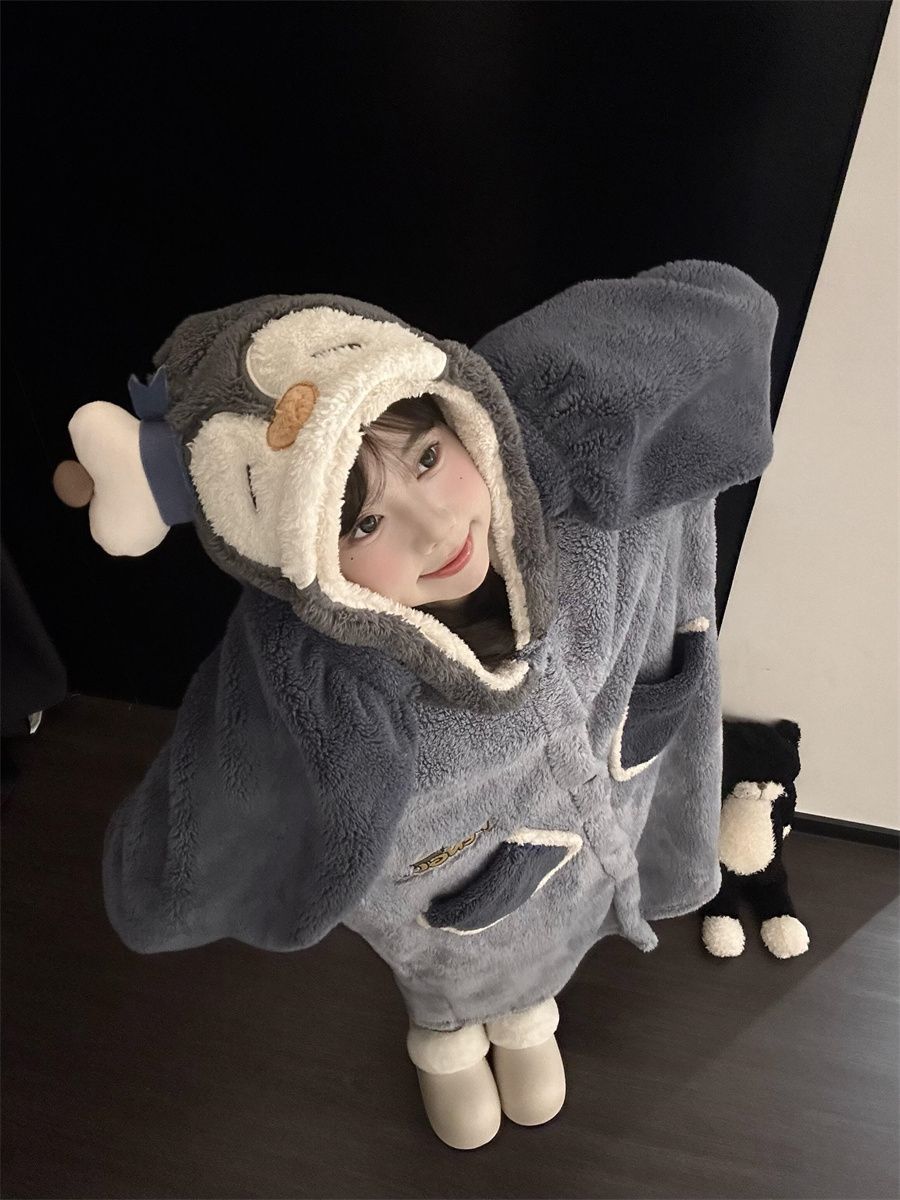 グレーペンギン着ぐるみローブ｜ふわもこ連帽フリースルームウェア