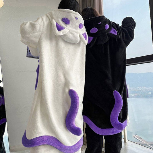 ゴーストキャット着ぐるみローブ｜しっぽ付きふわもこ連帽パジャマ