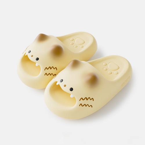 歩くたびに可愛い！ぷにぷに肉球の厚底サンダル・スリッパ