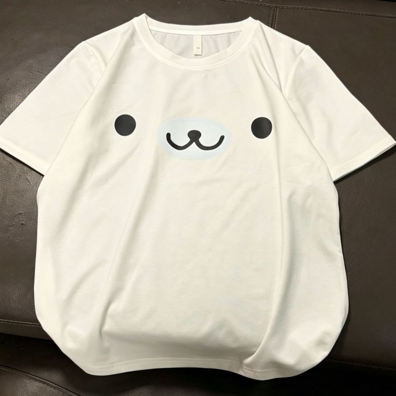 大人かわいいアザラシ柄Tシャツルームウェア
