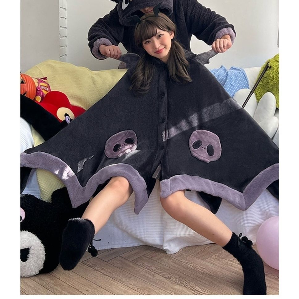 コウモリ着ぐるみブランケット｜ふわもこ連帽ルームウェアマント