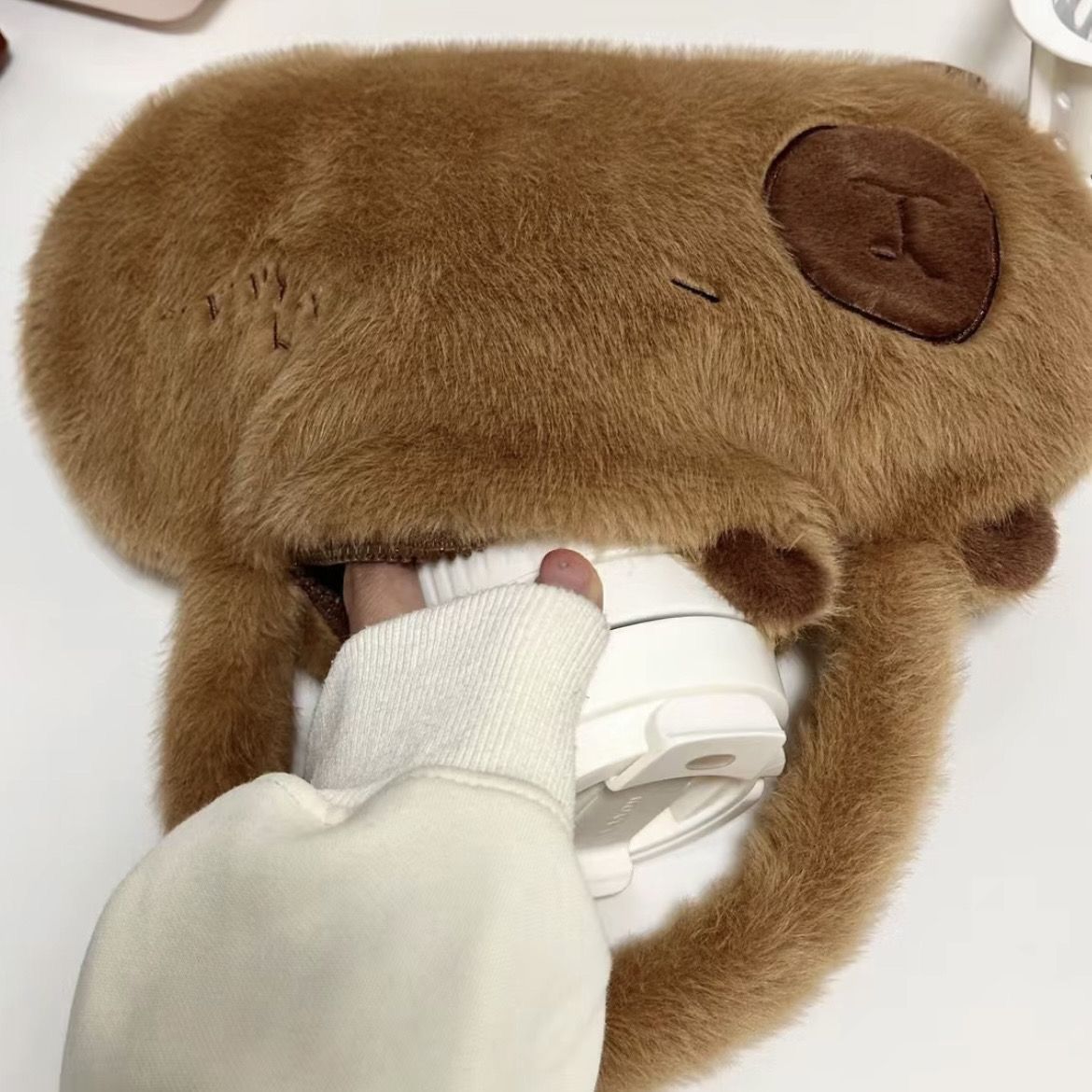 カピバラふわもこバッグ｜手提げ・肩掛け2WAY