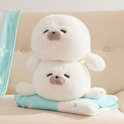 【ギフトに選ばれる高品質】魔法の2WAYもっちりアザラシのブランケットインクッション