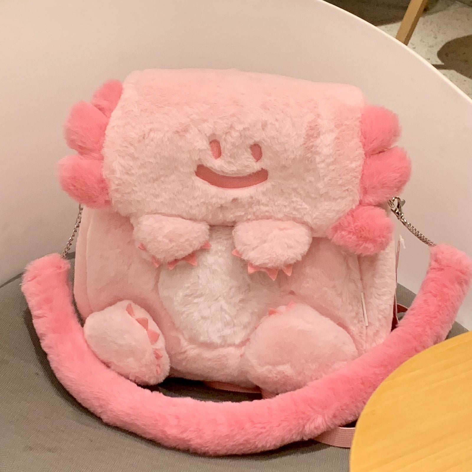 カピバラ リュック ぬいぐるみ 可愛い レディース 学生 通学 通勤 多