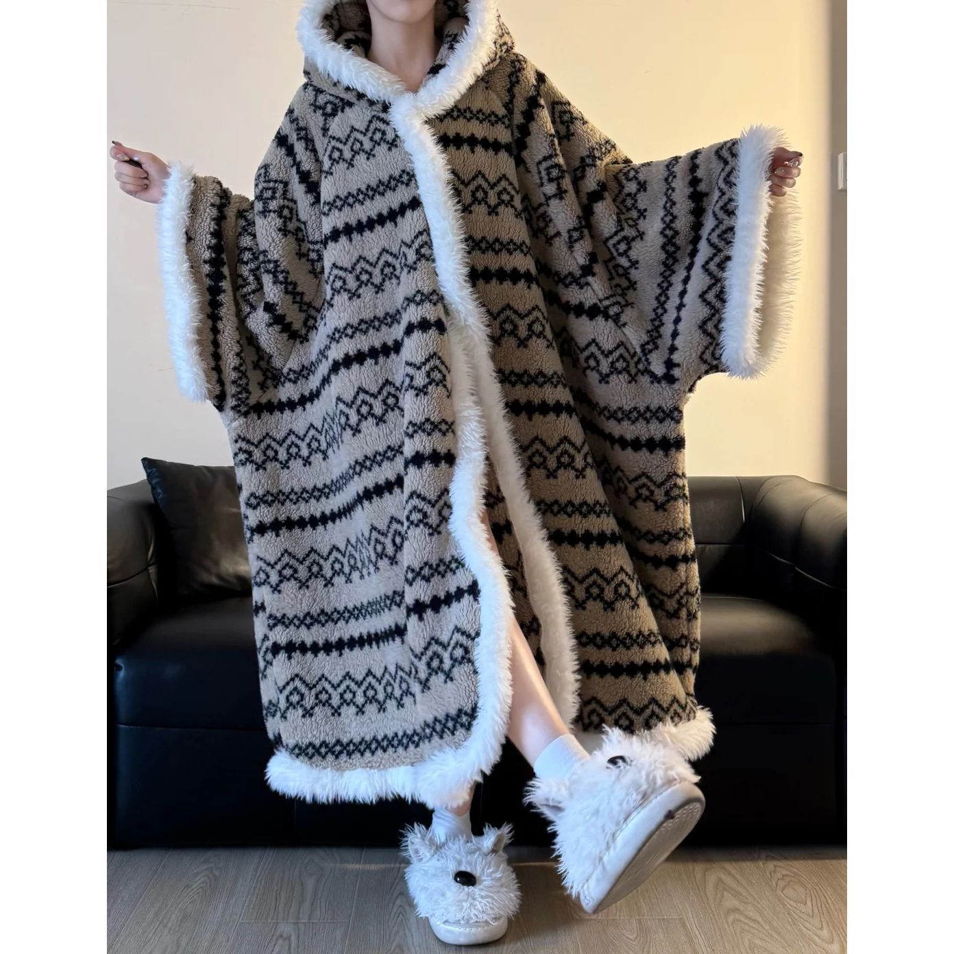 暖かケープフード付きガーリーサンゴフリースローブ秋冬パジャマ自分へのご褒美ギフト