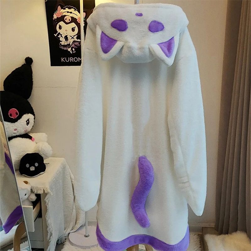 ゴーストキャット着ぐるみローブ｜しっぽ付きふわもこ連帽パジャマ