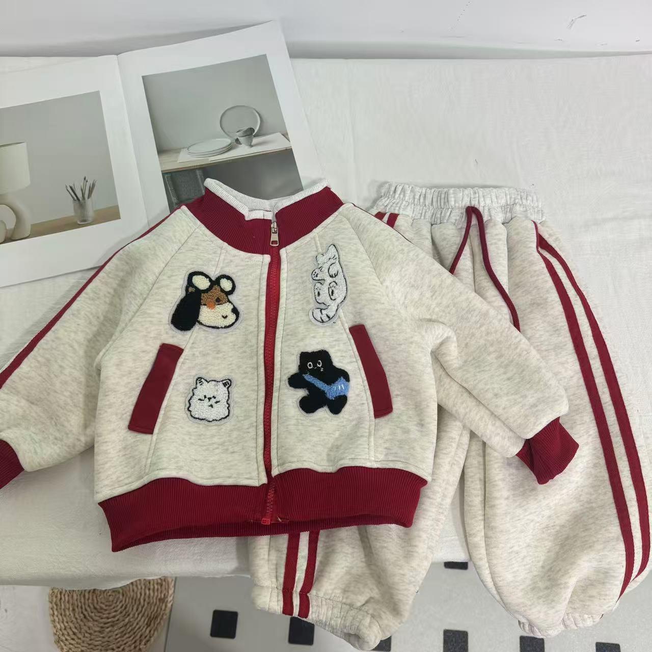 カジュアル刺しゅう子供服セットアップ春秋
