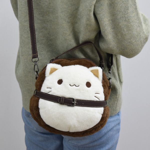「癒し担当」ねこちゃんショルダーバッグ