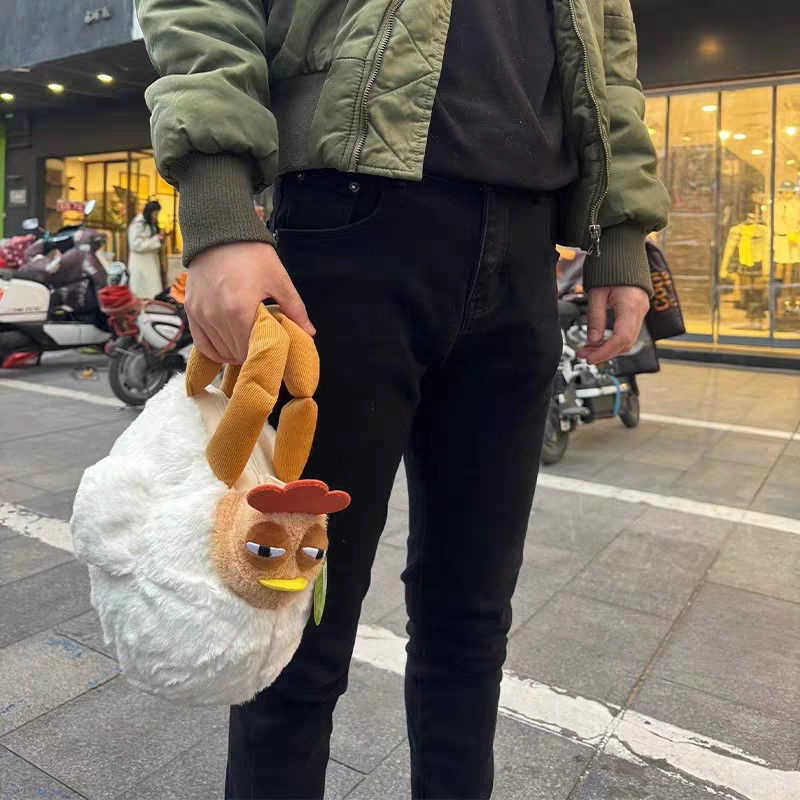 Cock-a-doodle-doo plush shoulder bag | Cute design perfect for commuting 