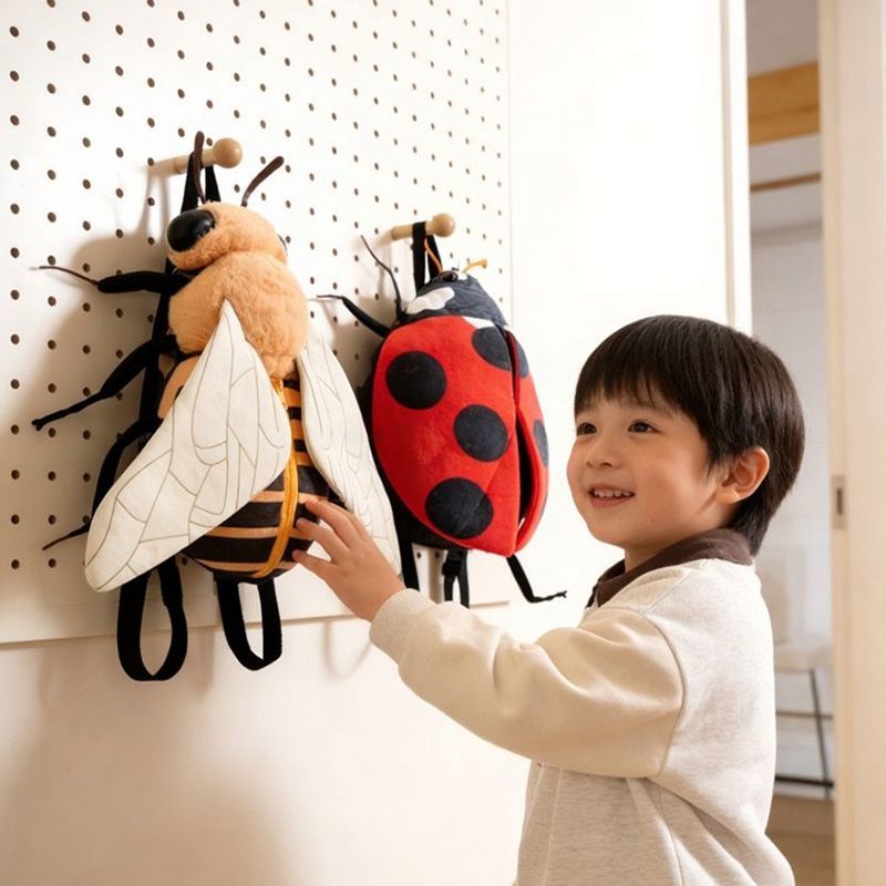 てんとう虫ミツバチぬいぐるみリュック可愛い子供ギフトふわふわ抱き枕
