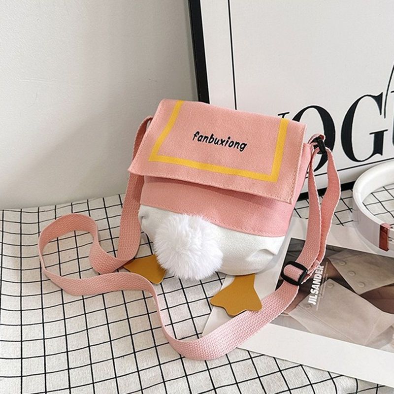 Duck canvas shoulder bag | A refreshing and cute bag for going out