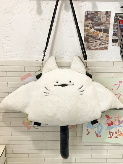 エイ（マンタ）ぬいぐるみバッグ｜ふわもこ×日系カートゥーン