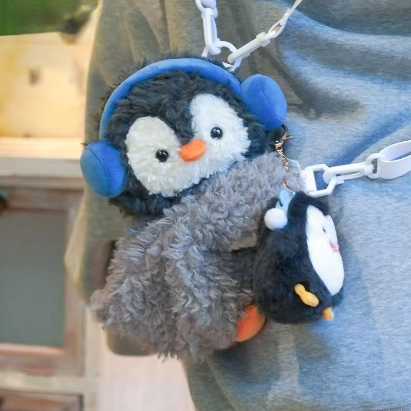 ヘッドフォンペンギンリュック｜ぬいぐるみ風でふわもこ可愛い