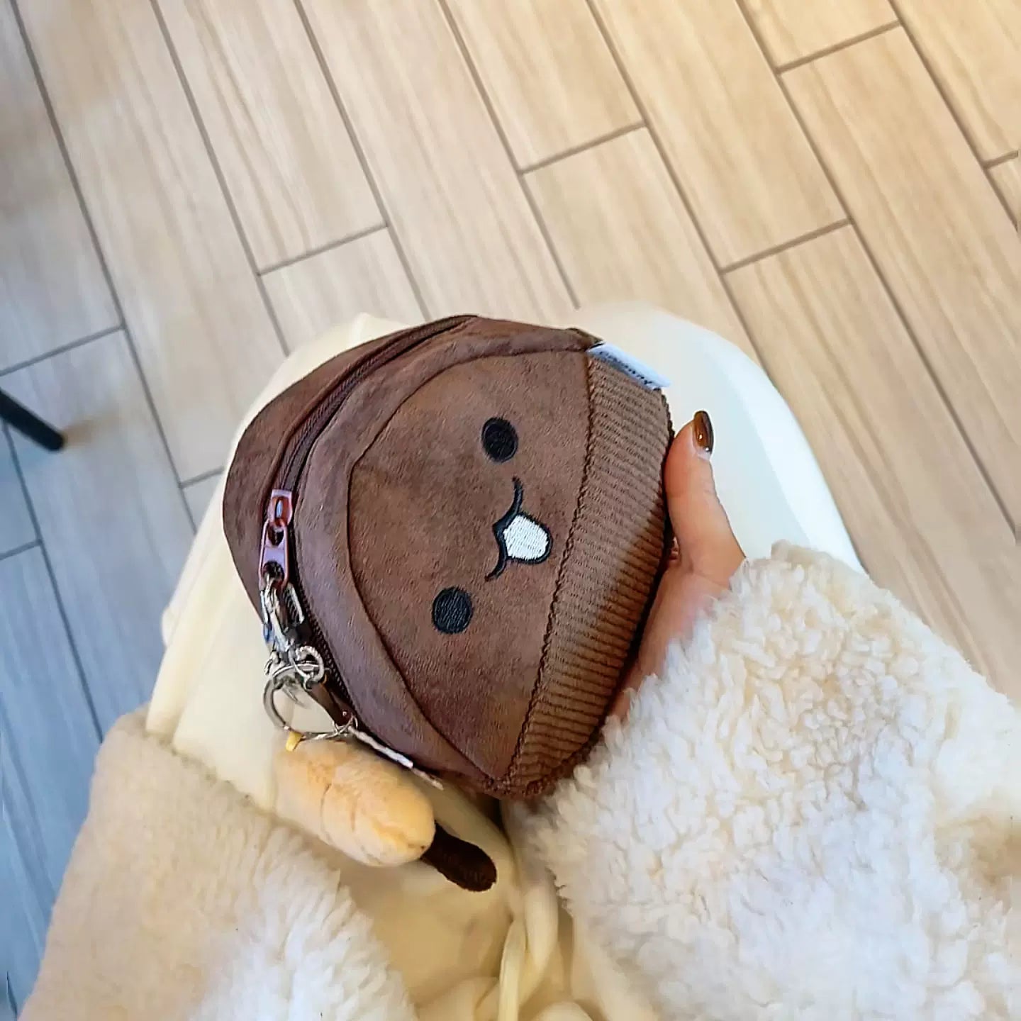 栗型コスメポーチ高見えミニ巾着小物入れ