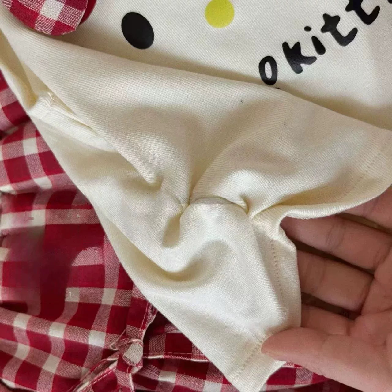 女児ハローキティ猫柄Tシャツ赤チェックキュロットセットアップ夏服