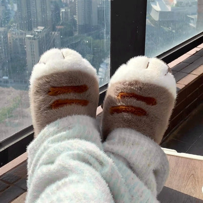 【今冬の神アイテム】歩くたびに癒やされるねこ厚底肉球スリッパ