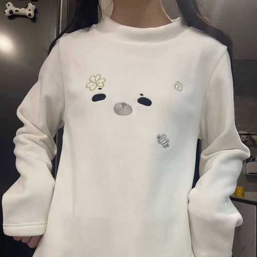 アザラシ可愛い萌学生向けクローバーくま刺繍裏起毛長袖インナー