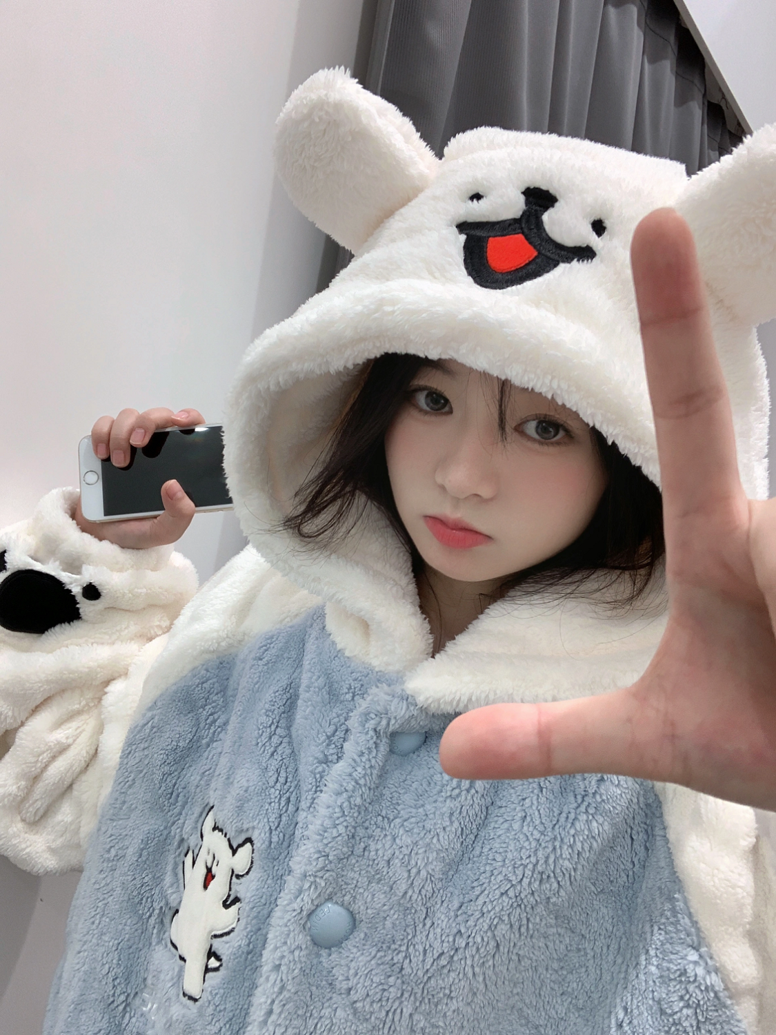 ゆるかわワンちゃん刺繍のルームウェア