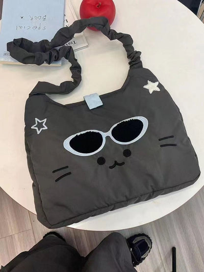 ねこ刺繍キャンバストート｜大容量通勤・通学バッグ