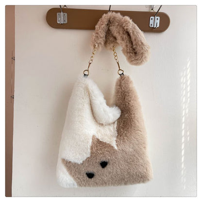 Heart Cat Fur Shoulder Bag | A fluffy bag that stands out in autumn and winter