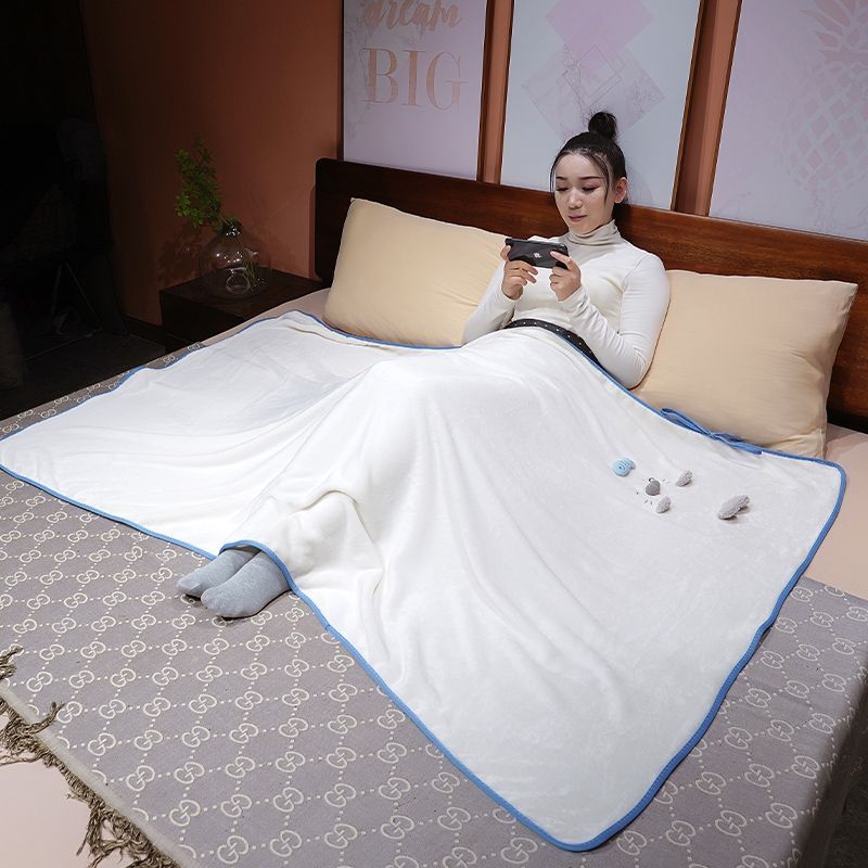 ふわふわアザラシフランネルブランケットかわいい冬用ひざ掛けオフィス昼寝にも