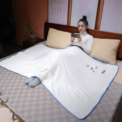 ふわふわアザラシフランネルブランケットかわいい冬用ひざ掛けオフィス昼寝にも