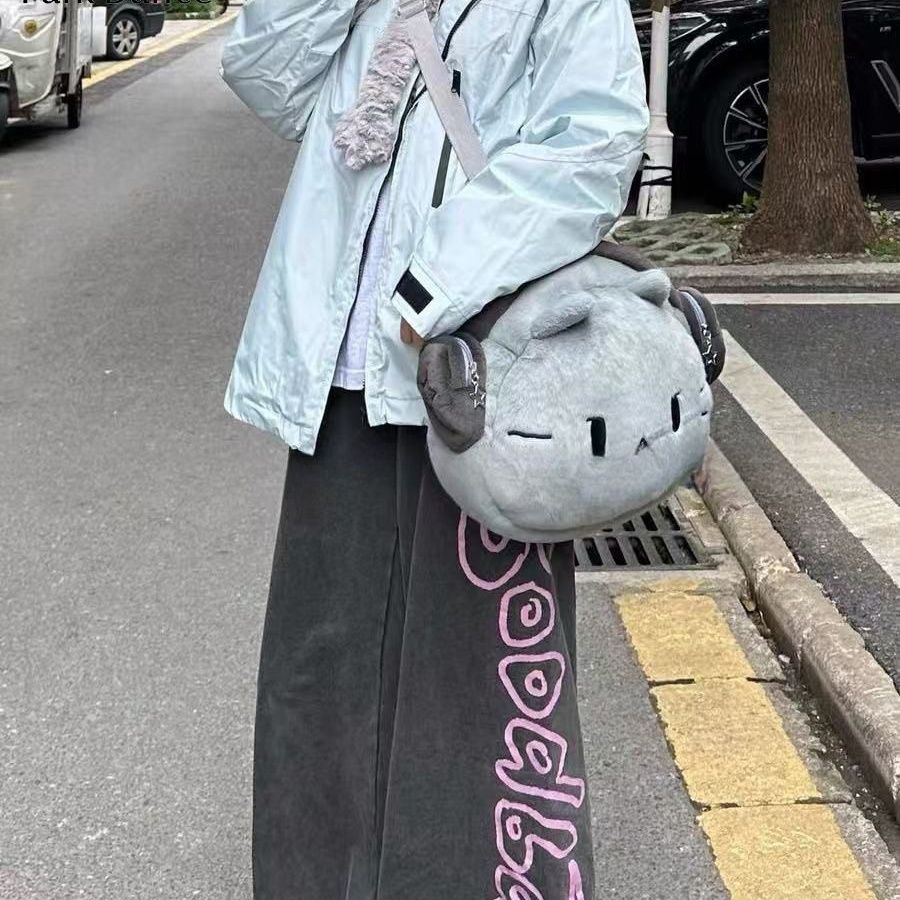 ヘッドフォンガールねこぬいぐるみリュック｜大容量かわいい書包