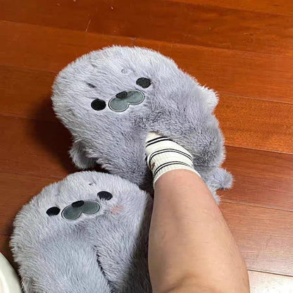 もちもちアザラシの可愛いかかと付きルームシューズ