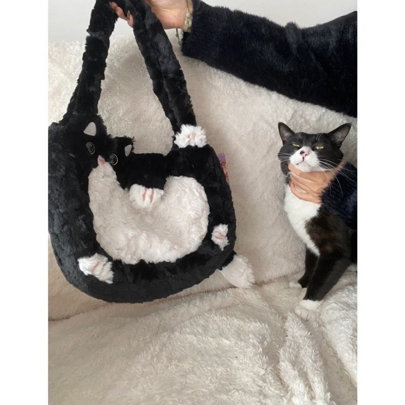 Fluffy cow and cat shoulder bag | Cute and fluffy design