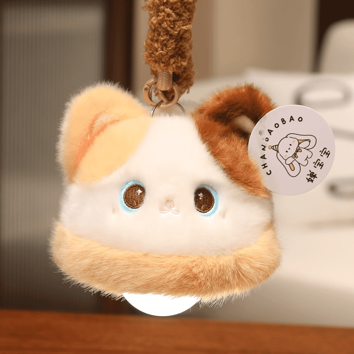 【光るマスコット】持ち運びできるネコアザラシクラゲぬいぐるみナイトライトチャーム